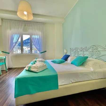 Bed and breakfast Tina 3*