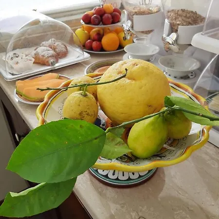 Tina Piano di Sorrento